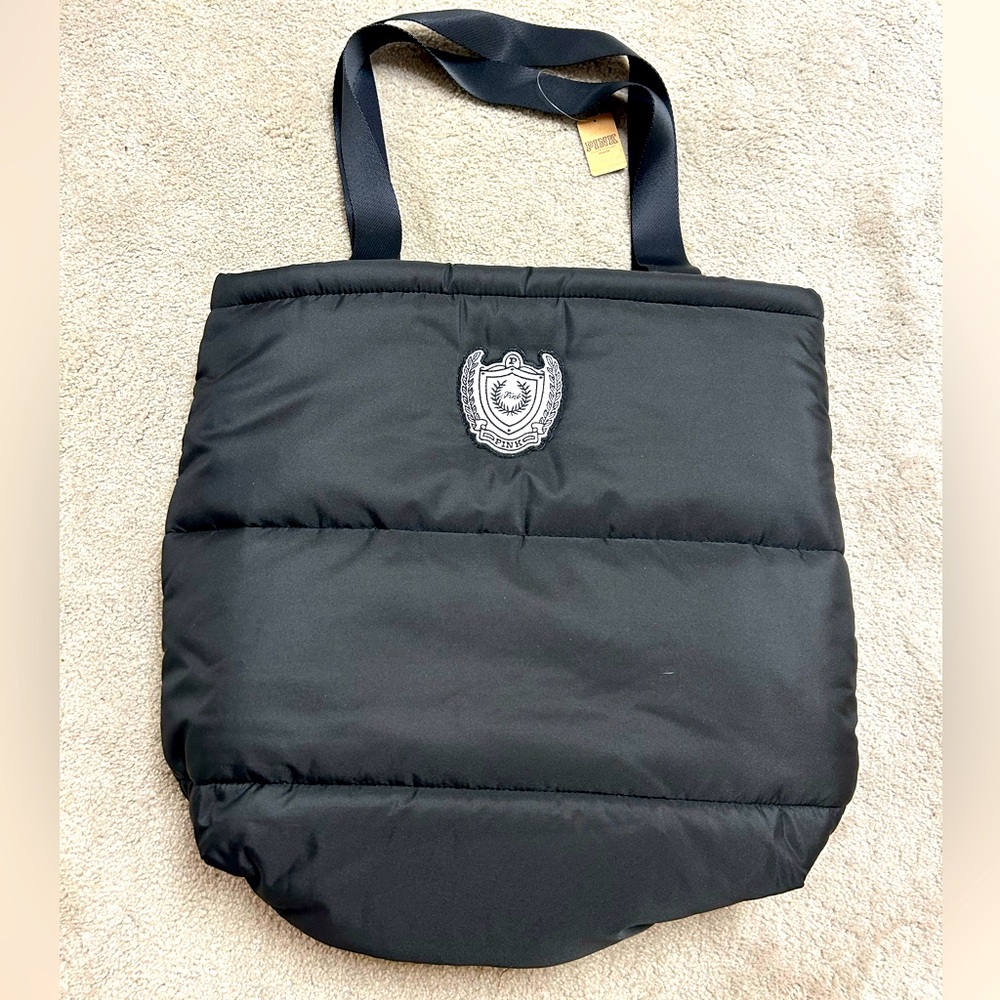 NWT vs PINK puffer bag